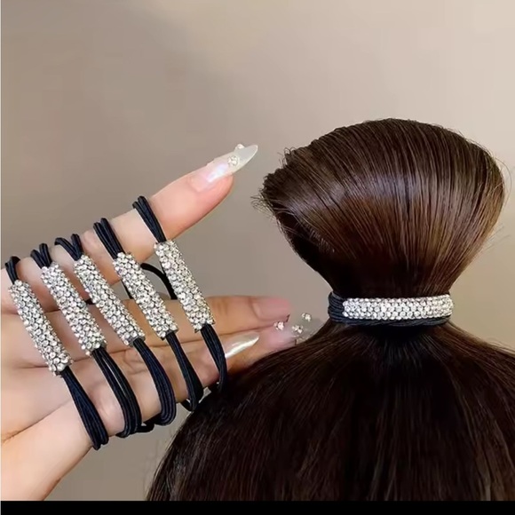 Elegant Black and Silver Hair Ties
0419 - Picture 3 of 4